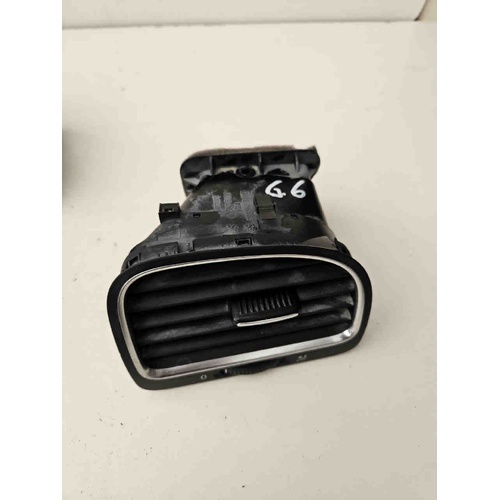 Bocchetta aria cruscotto DX VOLKSWAGEN Golf 6 Berlina (08>12) del 2008 - 2012