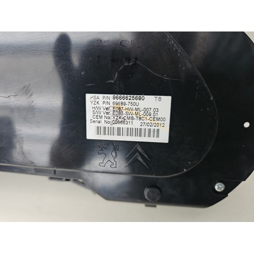 Quadro Strumenti PEUGEOT 5008 1° Serie del 2009