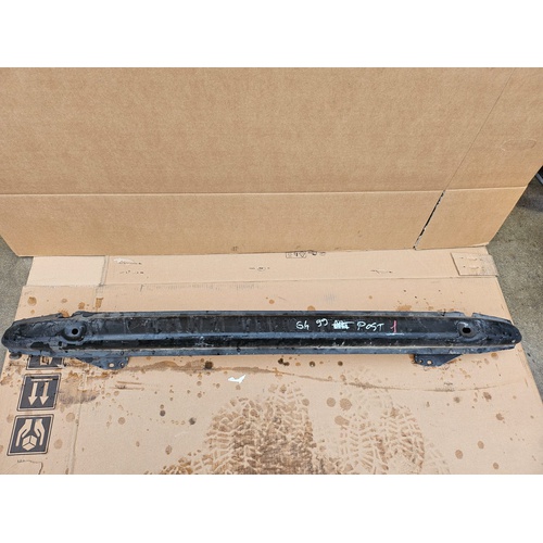 Rinforzo paraurti posteriore VOLKSWAGEN Golf 4 Berlina (97>03) del 1997 - 2003