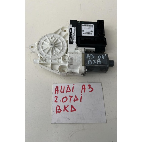 Motorino Alzavetro anteriore destra AUDI A3 Serie (8P1) (03>05) del 2003 - 2005