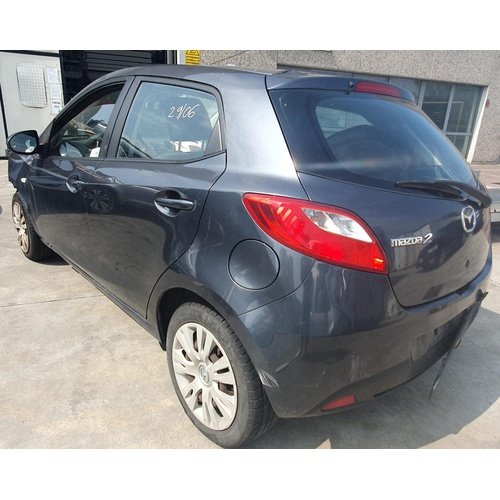 Ricambi usati Mazda 2 1.3 B del 2009