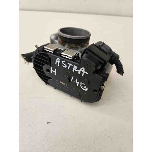 Corpo Farfallato OPEL Astra H Berlina del 2004 - 2007