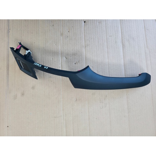 Pulsante Quattro 4 frecce TOYOTA Yaris Serie (05>08) del 2005 - 2008