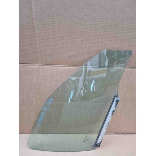 Vetro scendente anteriore destro OPEL Corsa B 2° Serie 5P del 1997 - 2000