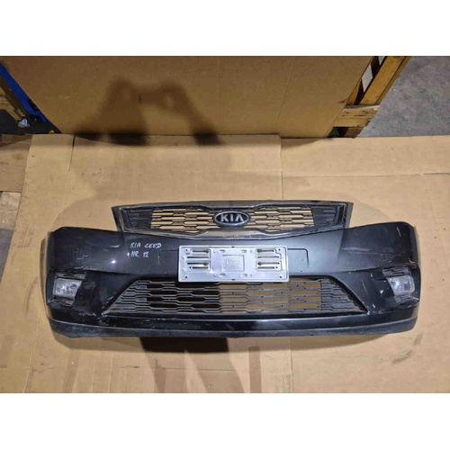 Paraurti Anteriore Completo KIA Cee'd 1° Serie del 2006 - 2012