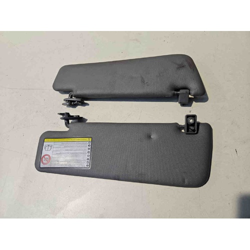 Coppia parasole Dx e SX LANCIA Ypsilon 4° Serie del 2011 - 2023