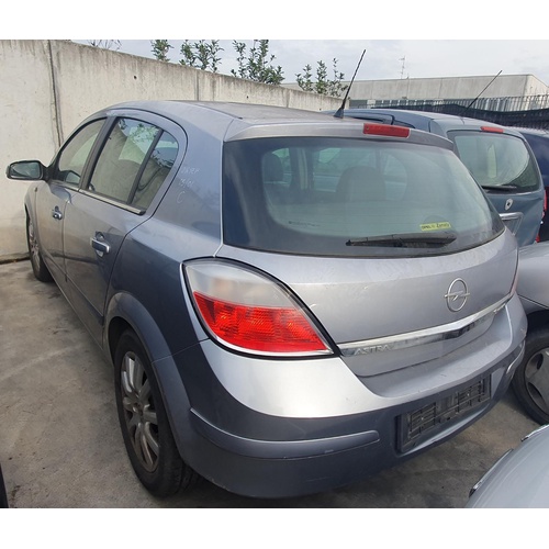 Ricambi usati Opel Astra H 1.6 B del 2006