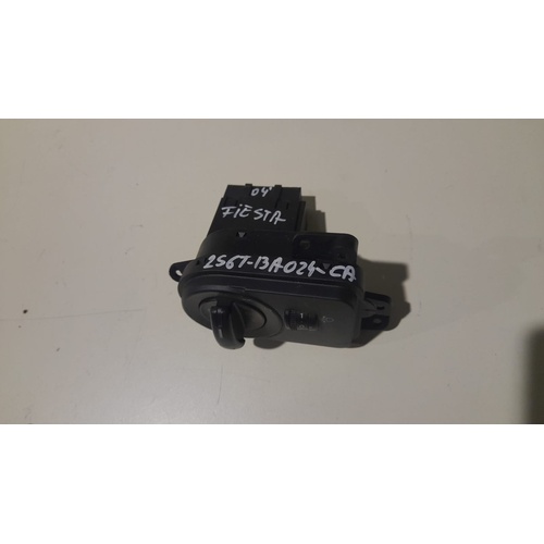 Interruttore comando luci FORD Fiesta 5° Serie del 2005 - 2008