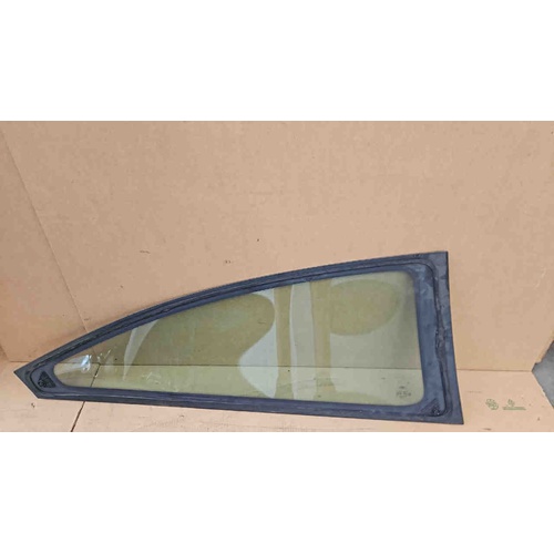 Vetro fisso posteriore SX FORD Focus Berlina 3° Serie del 2004 - 2008