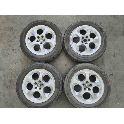 Coppia Ruote Complete Anteriori e Posteriori ALFA ROMEO 147 Serie (937_) (05>10) del 2005 - 2010