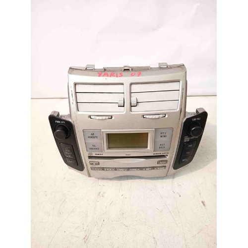 Autoradio TOYOTA Yaris Serie (05>08) del 2005 - 2008