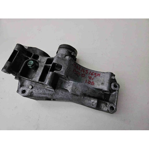 Supporto alternatore VOLKSWAGEN Polo 3° Serie del 1994 - 2001