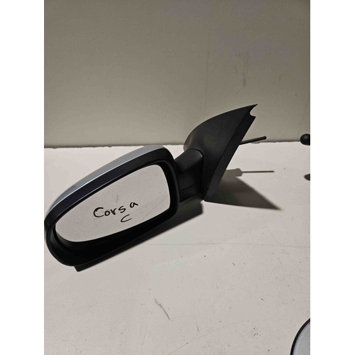 Specchietto Retrovisore Sinistro OPEL Corsa C 3P 1° Serie del 2000 - 2003
