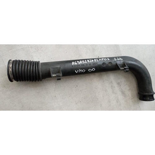 Tubo aspirazione filtro aria Mercedes Vito 2.2 D del 2000