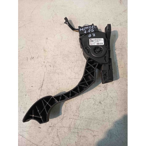 Pedale acceleratore FORD Mondeo S. Wagon 6° Serie del 2007 - 2014
