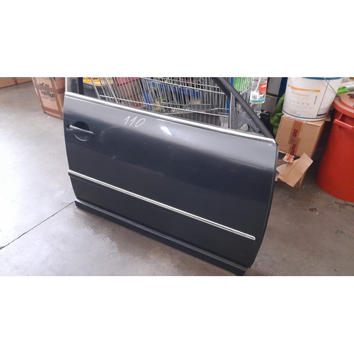 Porta anteriore destra Volkswagen Passat del 2003