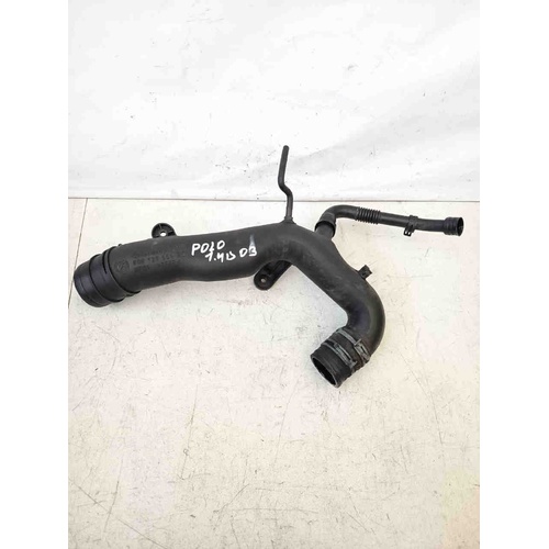 Tubo aspirazione filtro aria VOLKSWAGEN Polo 4° Serie del 2001 - 2009
