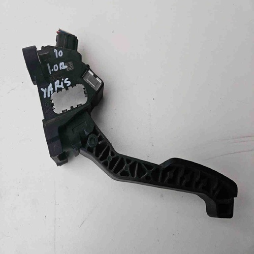 Pedale acceleratore TOYOTA Yaris Serie (08>11) del 2008 - 2011