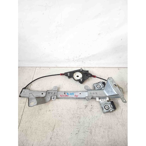 Meccanismo alzavetro Ant. DX FORD Fusion 2° Serie del 2005 - 2009