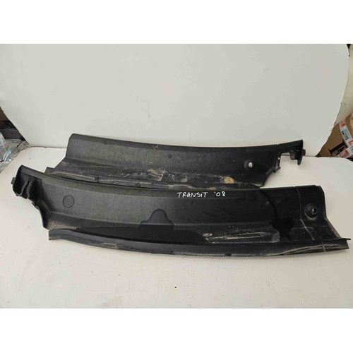 Griglia Gocciolatoio ant. FORD Transit Serie (06>14) del 2006 - 2014