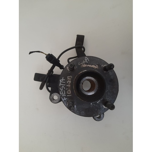 Mozzo ruota Anteriore Sinistra FORD Fiesta 6° Serie del 2008 - 2017