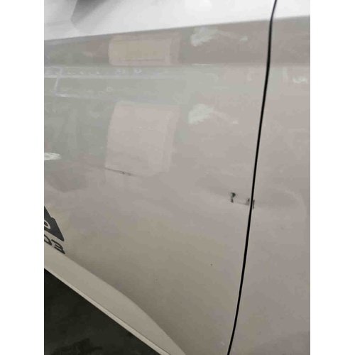 Portiera anteriore Destra vuota SKODA Fabia Berlina 3° Serie del 2015 - 2021