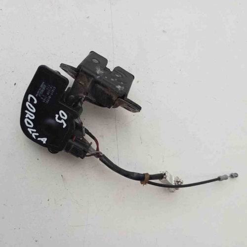 Serratura portellone posteriore TOYOTA Corolla Berlina 4° Serie del 2005 - 2009