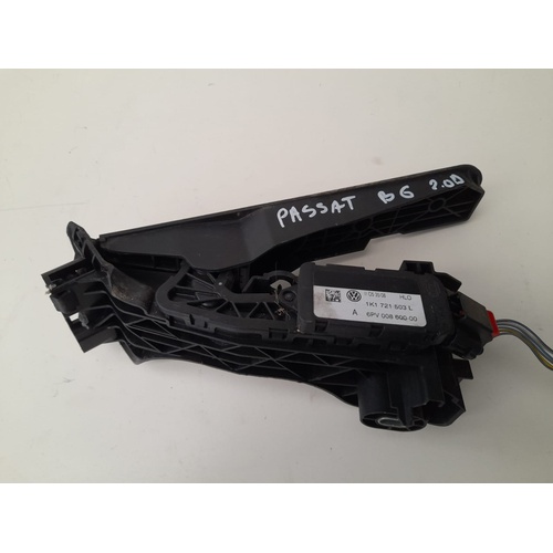 Pedale acceleratore VOLKSWAGEN Passat Variant 4° Serie del 2005 - 2010