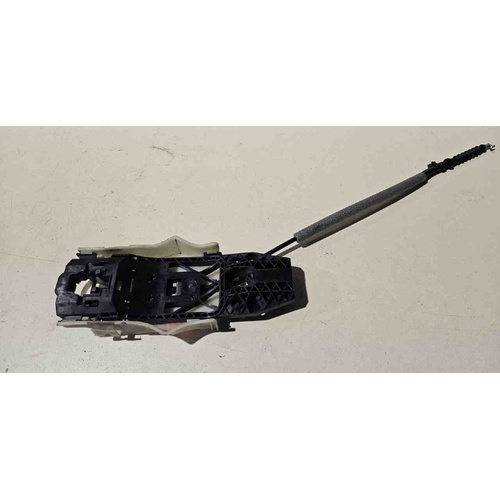 Supporto maniglia Posteriore Sinistra SKODA Octavia S.Wagon 5° Serie (5E5) (16>20) del 2016 - 2020