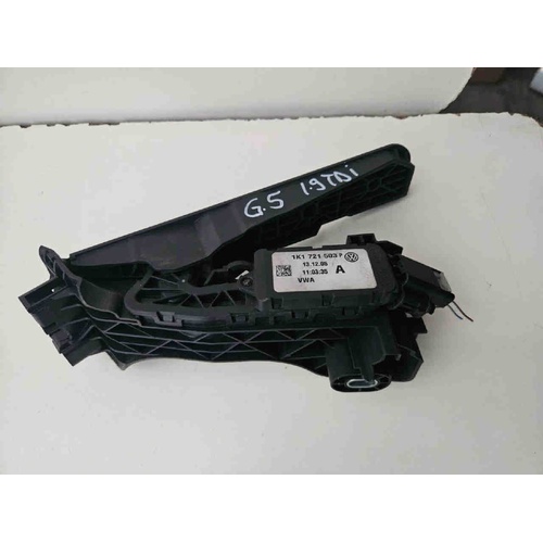 Pedale acceleratore VOLKSWAGEN Golf 5 Berlina (03>08) del 2003 - 2008