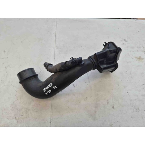 Tubo aspirazione filtro aria RENAULT Master 4° Serie del 2010