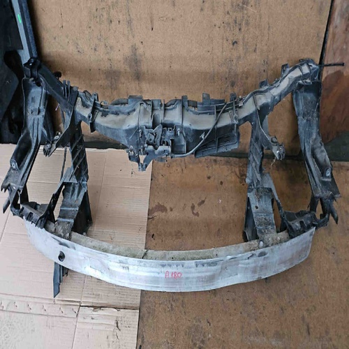 Rivestimento anteriore MERCEDES Classe A W169 3° Serie del 2004 - 2008