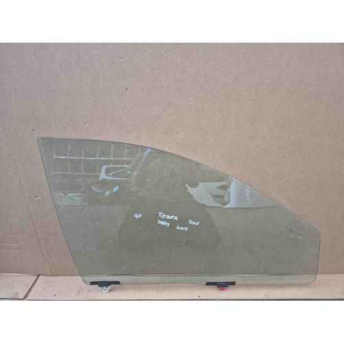 Vetro scendente anteriore destro TOYOTA Yaris Serie (99>03) del 1999 - 2003