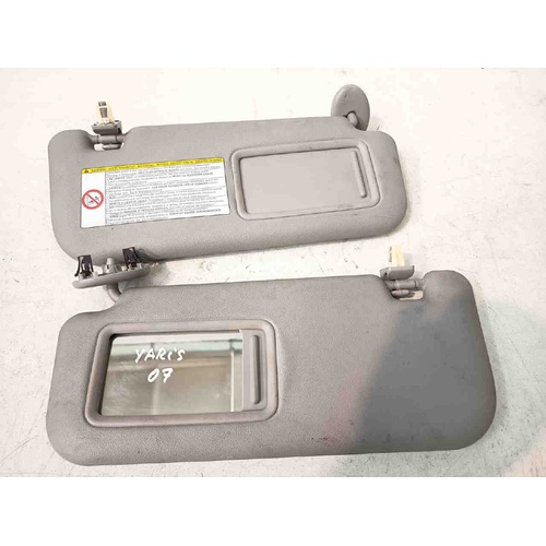 Coppia parasole Dx e SX TOYOTA Yaris Serie (05>08) del 2005 - 2008