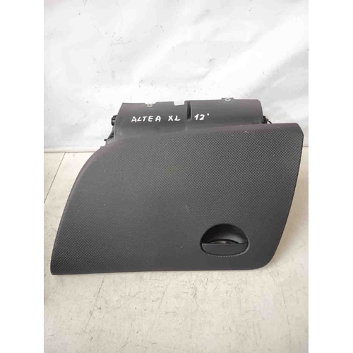 Vano portaoggetti SEAT Altea XL del 2006
