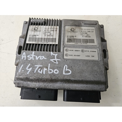 Centralina motore OPEL Astra J 2° Serie del 2011