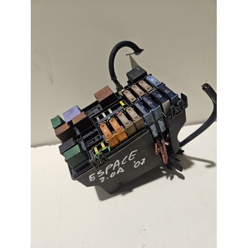 Centralina porta fusibili RENAULT Espace 4° Serie del 2002 - 2014