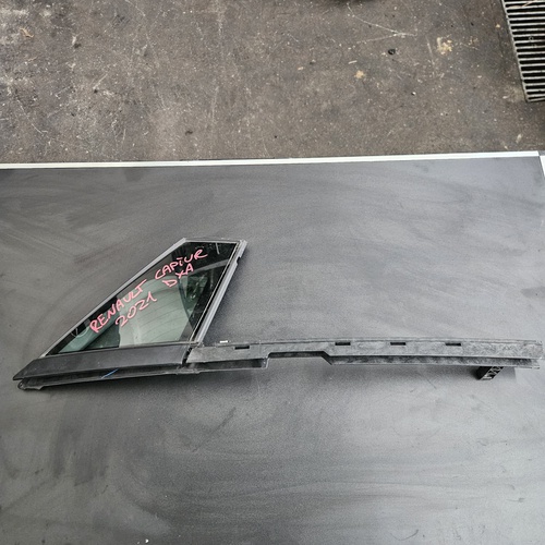 Vetro Fisso Laterale Destro RENAULT Captur Serie (19>) del 2019