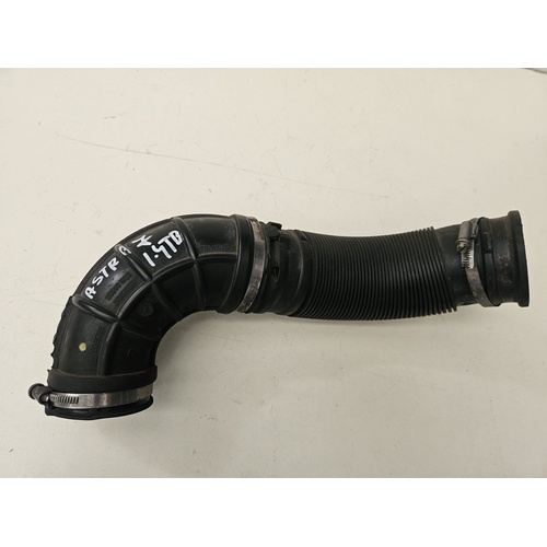 Tubo aspirazione filtro aria OPEL Astra J 2° Serie del 2011