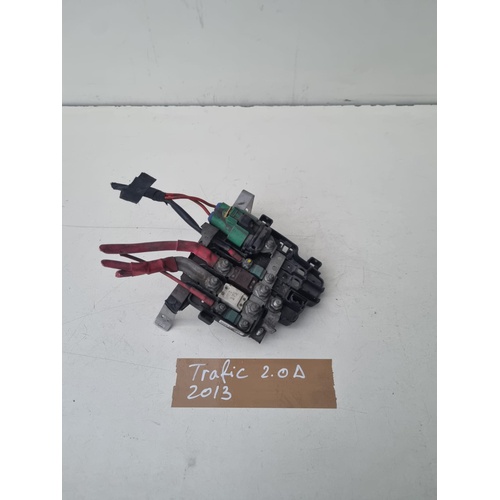 Centralina porta fusibili RENAULT Trafic Furgone 2° Serie del 2007
