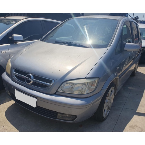 Ricambi usati Opel Zafira A 2.2 D del 2005