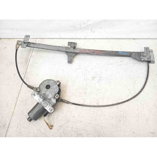 Meccanismo alzavetro Ant. DX MERCEDES Vito W638 del 1995 - 2003