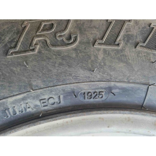 Coppia Ruote Complete Anteriori e Posteriori TOYOTA HiLux 2° Serie del 1998 - 2005