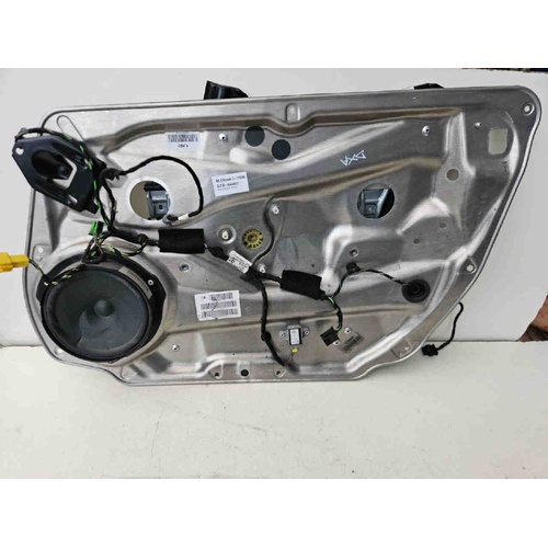 Meccanismo alzavetro Ant. DX MERCEDES Classe C S. Wagon W204 del 2007