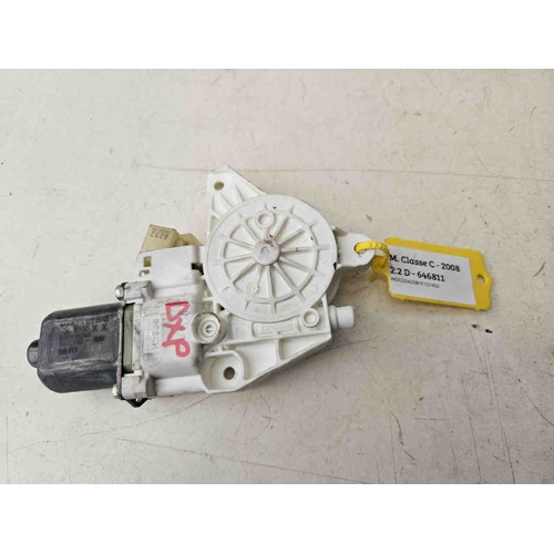 Motorino Alzavetro posteriore destra MERCEDES Classe C S. Wagon W204 del 2007
