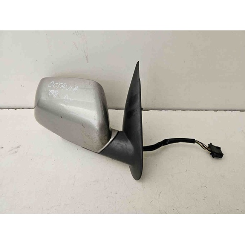 Specchietto Retrovisore Destro SKODA Octavia Berlina 3° Serie del 2004 - 2011