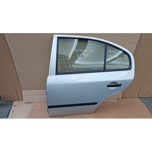 Portiera Posteriore Sinistra SKODA Octavia Berlina 2° Serie del 2000 - 2004