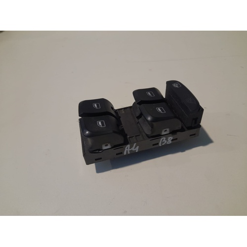 Pulsantiera alzavetri centrale AUDI A4 Avant (B8) (11>15) del 2011 - 2015