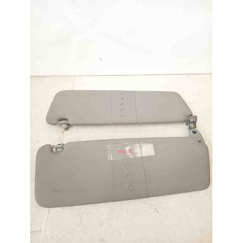 Coppia parasole Dx e SX RENAULT Trafic Furgone 2° Serie del 2007