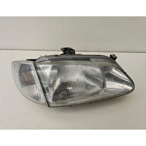 Fanale anteriore dx RENAULT Megane l Serie (96>99) del 1996 - 1999